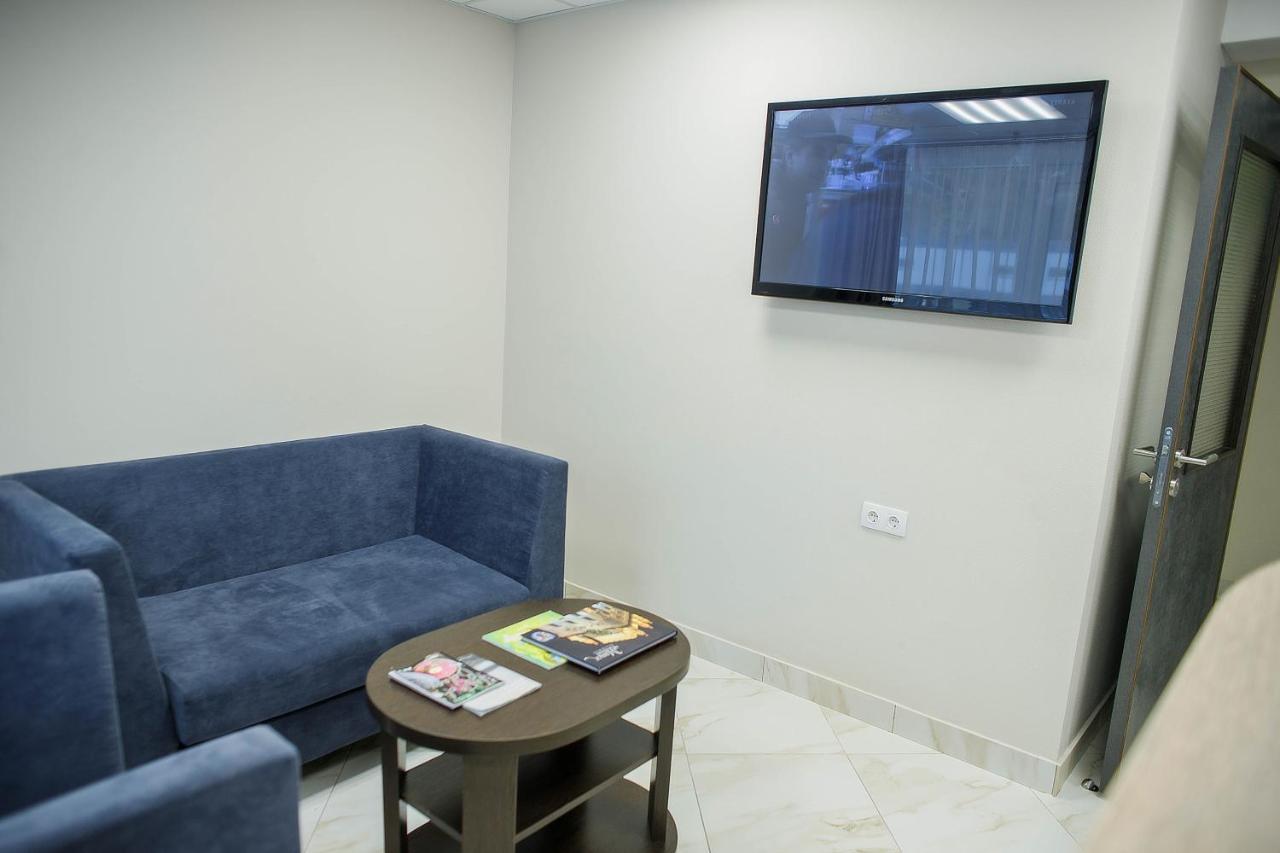 Olimpiyskiy Hotel Minszk Kültér fotó