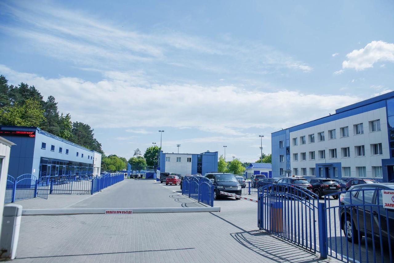 Olimpiyskiy Hotel Minszk Kültér fotó